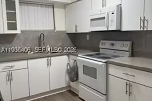 2460 SW 18th, Miami, FL 33145 - Photo 4