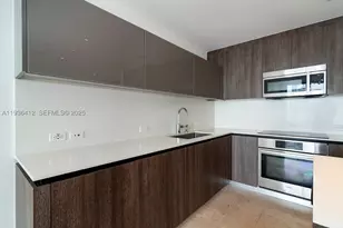 68 SE 6th, Miami, FL 33131 - Photo 14