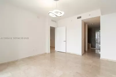 68 SE 6th #2010, Miami, FL 33131 - Photo 20