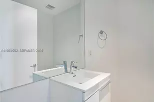17301 Biscayne, North Miami Beach, FL 33160 - Photo 8