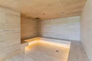 17301 Biscayne, North Miami Beach, FL 33160 - Photo 36
