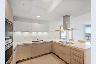 17301 Biscayne #1105, North Miami Beach, FL 33160 - Photo 6