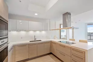 17301 Biscayne, North Miami Beach, FL 33160 - Photo 6