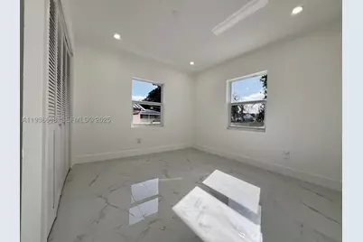 542 E 20th, Hialeah, FL 33013 - Photo 32