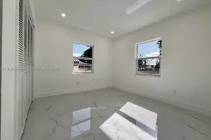 542 E 20th, Hialeah, FL 33013 - Photo 32