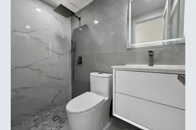 542 E 20th, Hialeah, FL 33013 - Photo 26