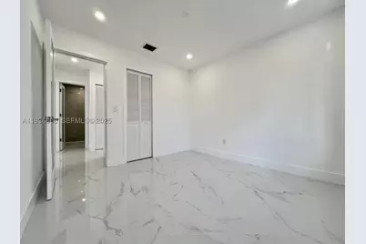 542 E 20th, Hialeah, FL 33013 - Photo 24