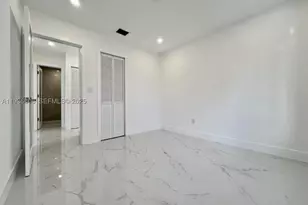 542 E 20th, Hialeah, FL 33013 - Photo 24