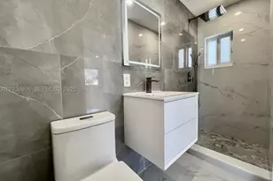 542 E 20th, Hialeah, FL 33013 - Photo 36