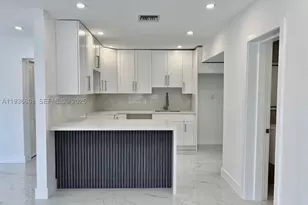 542 E 20th, Hialeah, FL 33013 - Photo 20