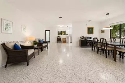 7517 Cutlass, North Bay Village, FL 33141 - Photo 12