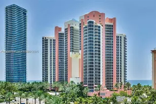 19333 Collins, Sunny Isles Beach, FL 33160 - Photo 6