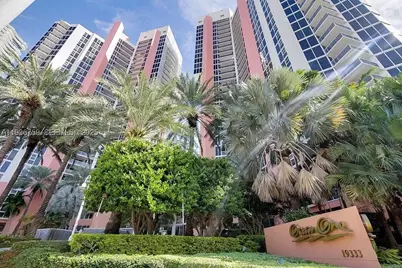 19333 Collins #1109, Sunny Isles Beach, FL 33160 - Photo 4