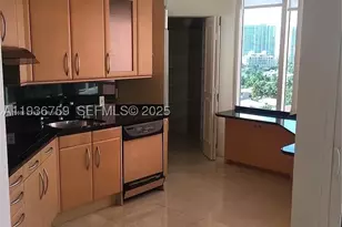 19333 Collins, Sunny Isles Beach, FL 33160 - Photo 18