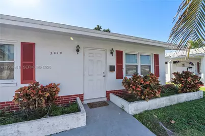 5010 NW 51st, Tamarac, FL 33319 - Photo 4