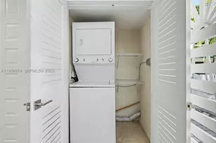 523 NE 38th, Miami, FL 33137 - Photo 34