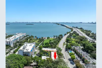 523 NE 38th #6, Miami, FL 33137 - Photo 2