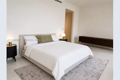 300 Biscayne Blvd #3201, Miami, FL 33130 - Photo 10