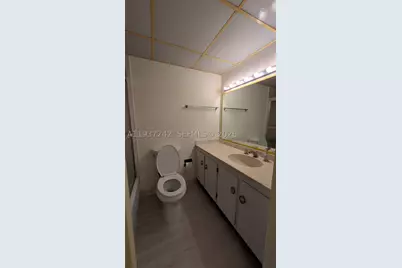 6080 NW 44th #305, Lauderhill, FL 33319 - Photo 18