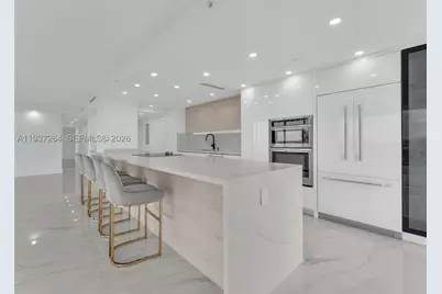 19707 Turnberry #25D, Aventura, FL 33180 - Photo 4