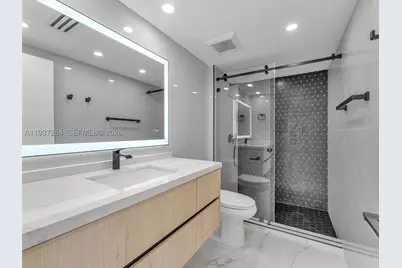 19707 Turnberry #25D, Aventura, FL 33180 - Photo 20
