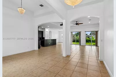 6432 SW 55th, Davie, FL 33314 - Photo 8