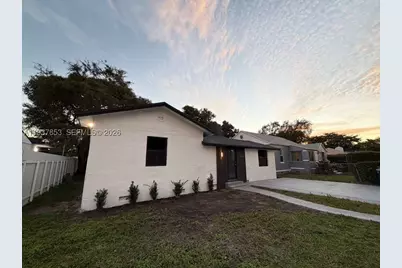854 NW 76th, Miami, FL 33150 - Photo 2