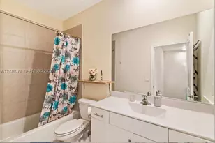 11431 W 32nd, Hialeah, FL 33018 - Photo 16