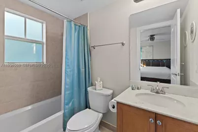 630 SE 15th #3, Fort Lauderdale, FL 33316 - Photo 18