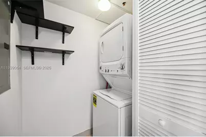4250 Biscayne #1516, Miami, FL 33137 - Photo 12