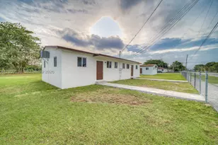 10290 SW 177th, Miami, FL 33157 - Photo 1