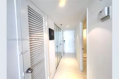 100 Lincoln #1230, Miami Beach, FL 33139 - Photo 14