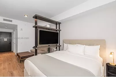 398 NE 5th #4512, Miami, FL 33132 - Photo 10