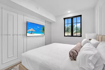 4220 Laguna #505, Coral Gables, FL 33146 - Photo 26