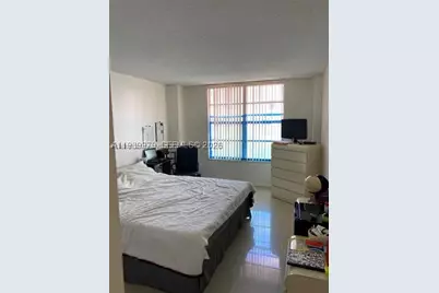 [Address not provided], Hollywood, FL 33019 - Photo 14