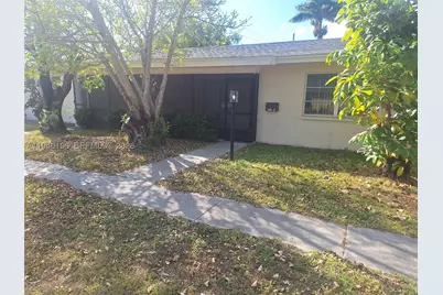 245 E Parkway, Other Fl City, FL 33904 - Photo 26