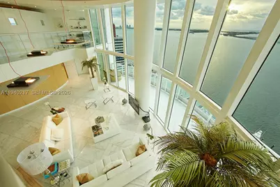 1643 Brickell #2902, Miami, FL 33129 - Photo 2