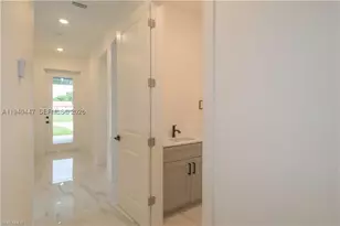 2045 Carver, Fort Myers, FL 33916 - Photo 20