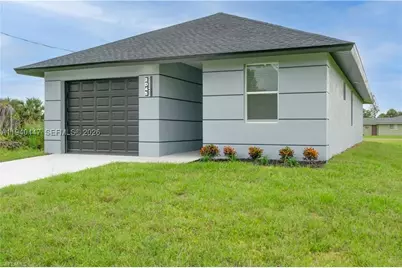 2045 Carver, Fort Myers, FL 33916 - Photo 1