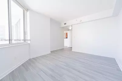 335 S Biscayne #1108, Miami, FL 33131 - Photo 16