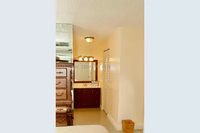 5860 NW 44th #102, Lauderhill, FL 33319 - Photo 14