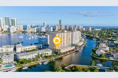 437 Golden Isles #4D, Hallandale Beach, FL 33009 - Photo 30