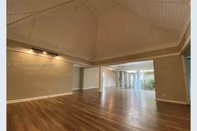 6105 Royal Poinciana, Tamarac, FL 33319 - Photo 10