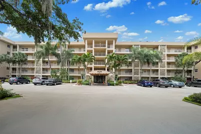 4030 W Palm Aire #408, Pompano Beach, FL 33069 - Photo 1