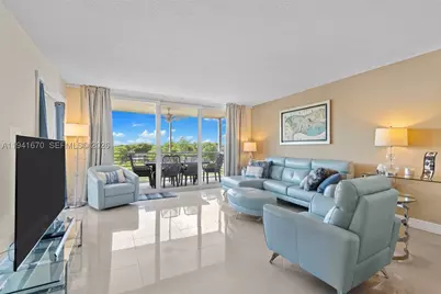 4030 W Palm Aire #408, Pompano Beach, FL 33069 - Photo 10