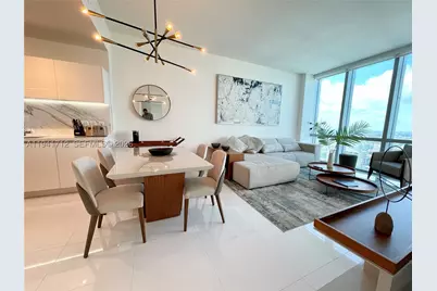 851 NE 1st #3606, Miami, FL 33132 - Photo 2