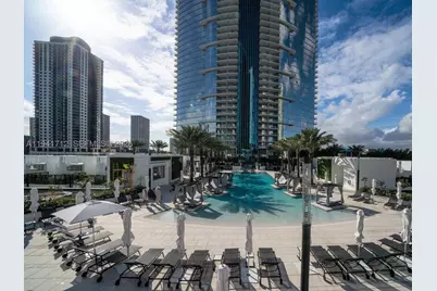 851 NE 1st #3606, Miami, FL 33132 - Photo 36