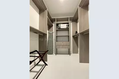 851 NE 1st #3606, Miami, FL 33132 - Photo 12