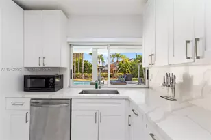 18555 SW 83rd, Cutler Bay, FL 33157 - Photo 16