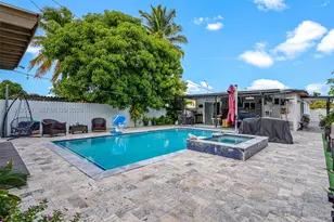 864 E 29th, Hialeah, FL 33013 - Photo 14